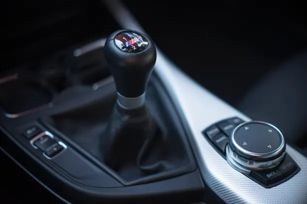 카지노 헤르메스 안드로이드/iOS 앱